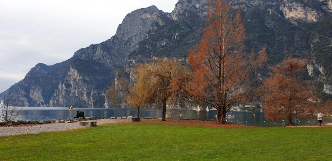 Calcinato Verde & Lago Appartamento Vicino Al Lago Di Garda מראה חיצוני תמונה